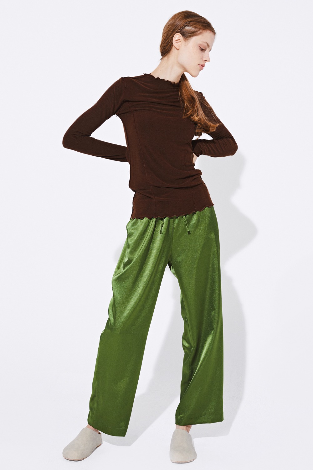 GLOSSY WIDE EASY PANTS_Green