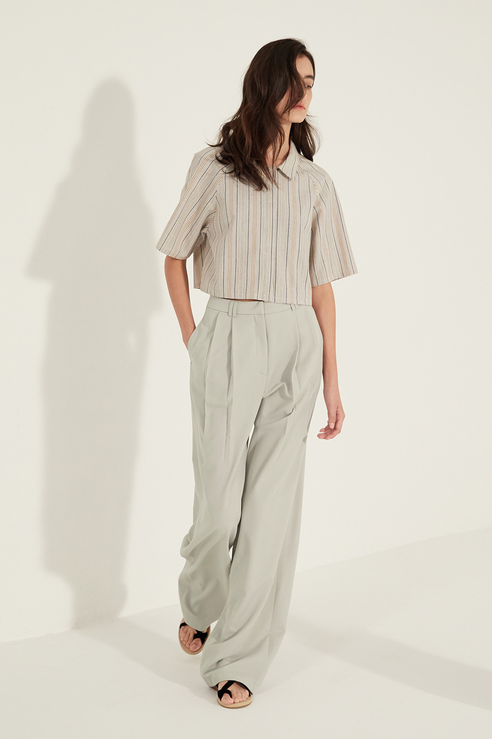 TWO TUCK WIDE PANTS_Grey